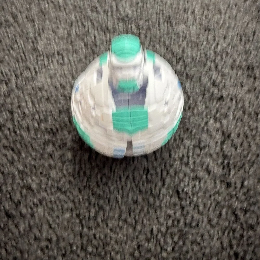 Bakugan Battle Planet Spin Master White Haos Pegatrix Anime Bakugan Toy